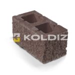 Блок бетонный стеновой "Колотая фактура" 390х190х188мм коричневый