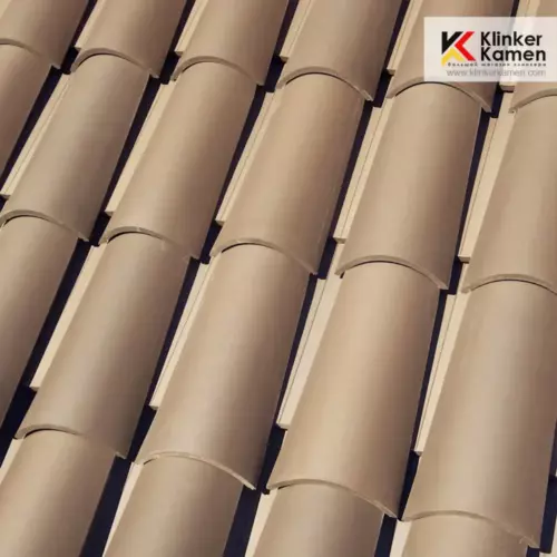 Керамическая черепица La Escandella Curved Roof Tile T5M Brown 215×500 мм